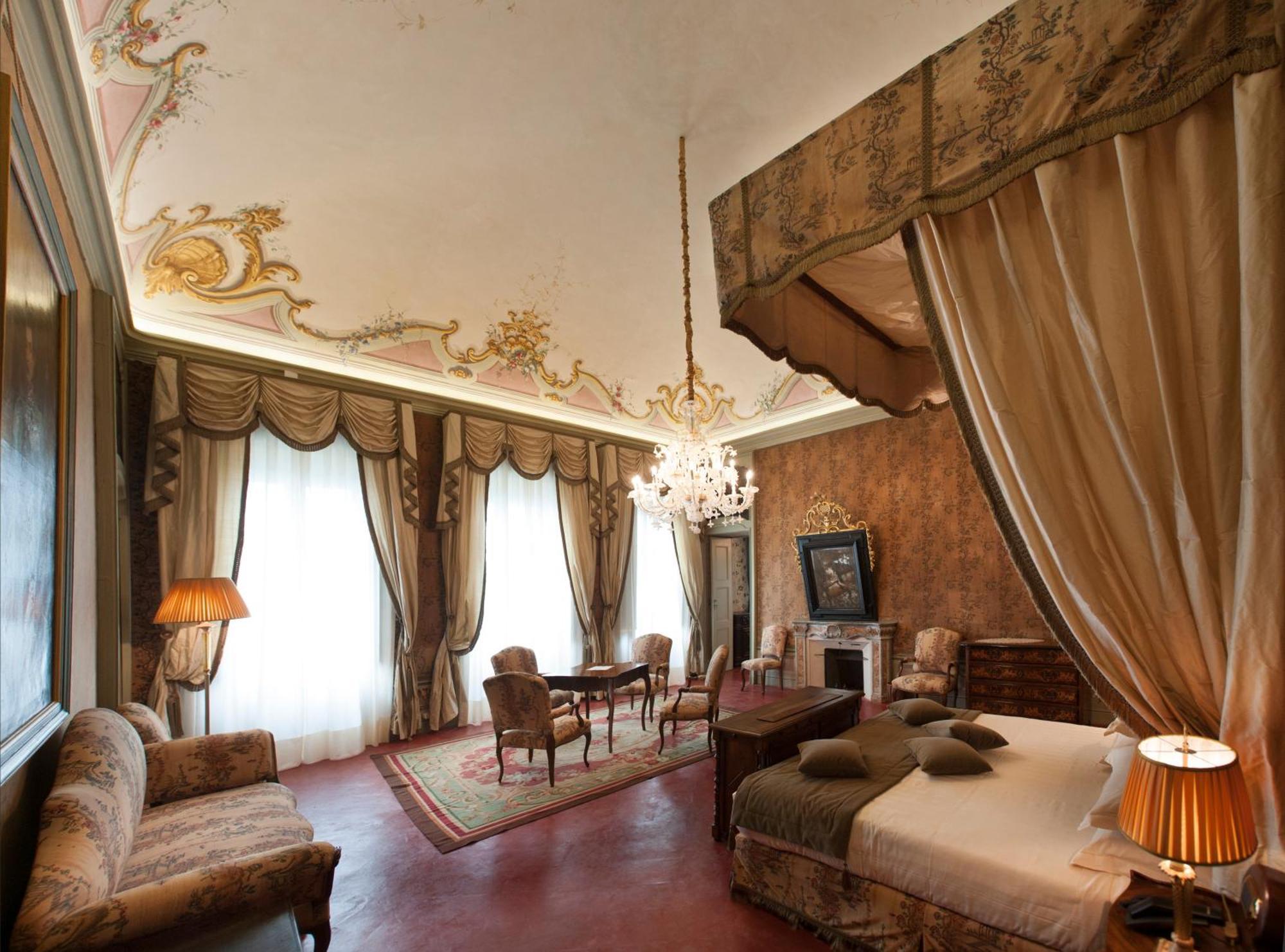 Castello Di Guarene Hotell Eksteriør bilde