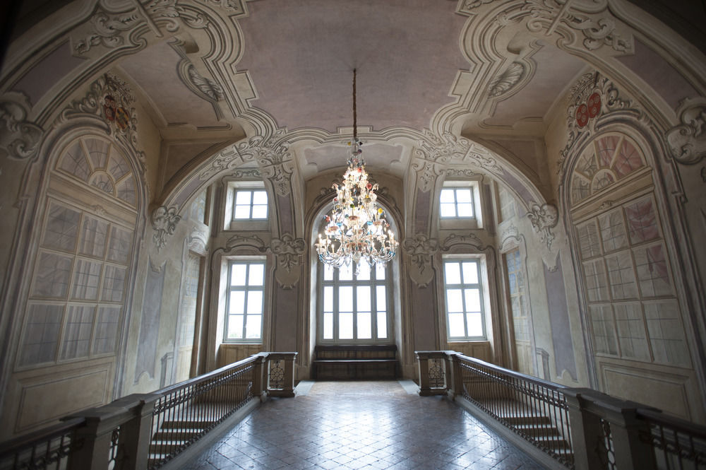 Castello Di Guarene Hotell Eksteriør bilde
